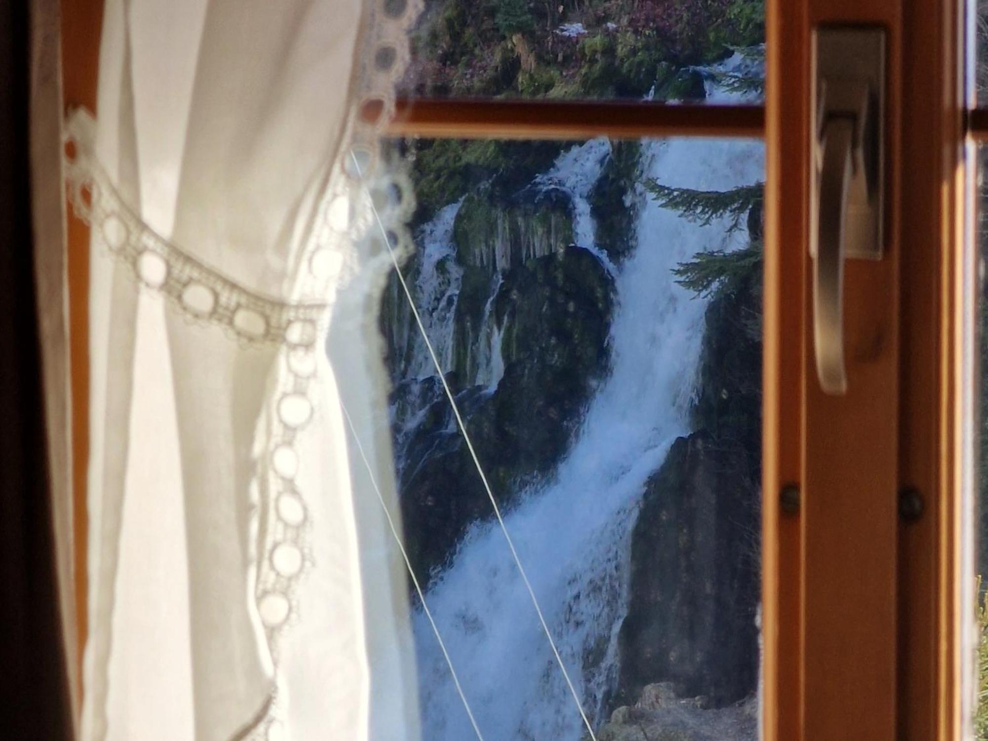 Cascade De Jaun Hotel Kültér fotó